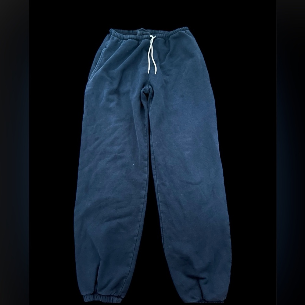 Brandy melville navy sweat pants super comfy 💙